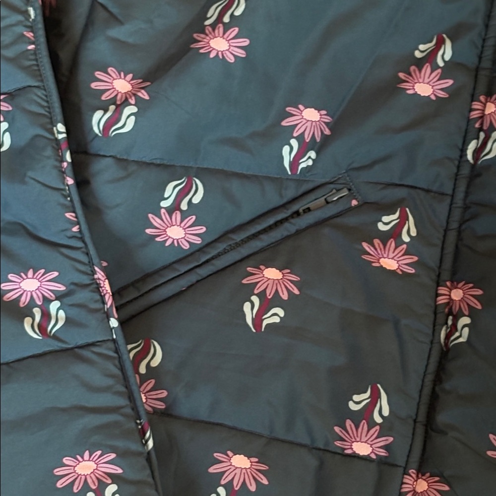 Compania Fantastica Sad Flower Puffer jacket size M - Picture 6 of 13